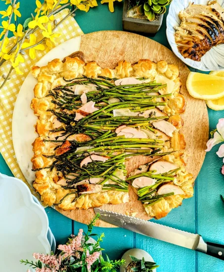 Tarte printanière à la dinde et aux asperges par le Chef Shahir Massoud