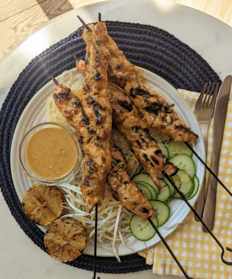 Satay de poitrine de dinde